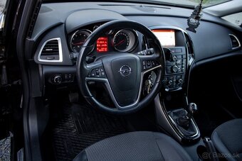 Opel Astra Sport Tourer ST 1.4 Turbo 140k Cosmo - 8