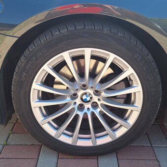 BMW Rad 5 Touring 520d xDrive A/T Sport Line TOP CENA - 8