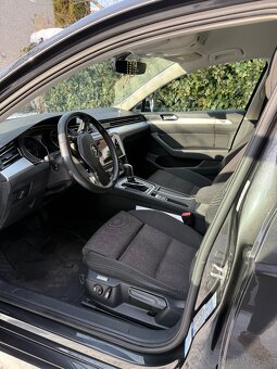 Volkswagen Passat B8 - 8