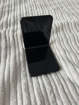 Moto razr 60 ultra - 8