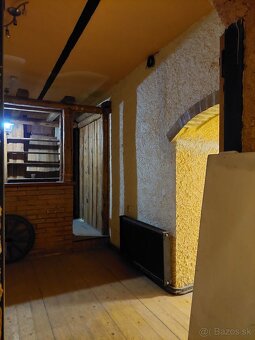 Bývalý bar v centre Košíc na prenájom - 8