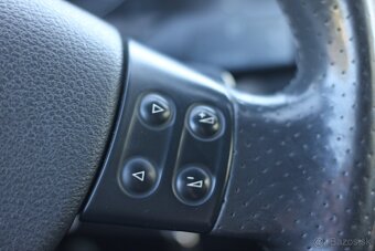 Volkswagen Golf 5 GTi 2.0TFSI 147kw DSG
- 8