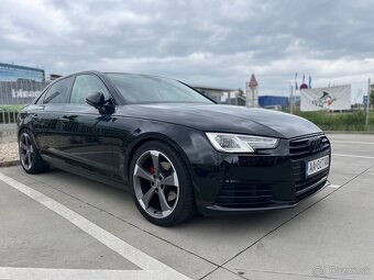 Audi A4 sedan - 8