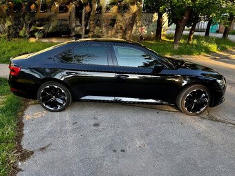 Škoda Superb sportline - 8