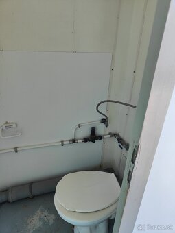 Sanitarny kontajner  10' c. 415 - 8