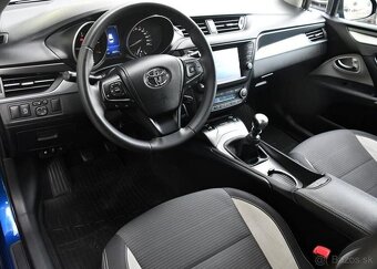 Toyota Avensis 2.0D ČR MOTOR BMW REZERVACE 105 kw - 8