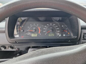 Lada Niva 1.7i 4x4 - 8