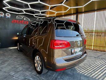 Volkswagen Touran 2.0 TDI Highline Match Edition - 8