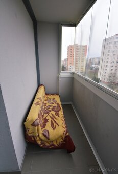 Na predaj 2 izbový byt, Centrum II- Dubnica n./Váhom, balkón - 8