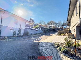 Stavebný pozemok s IS v atraktívnej lokalite obklopenej prír - 8