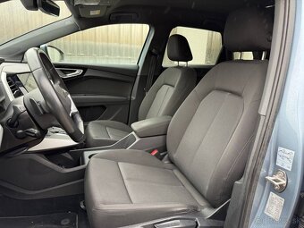 Audi Q4 e-tron 35 55 kWh krásna výbava s DPH rč 2023 - 8