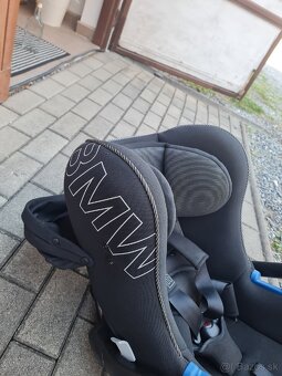 BMW autosedačka +základňa - 8