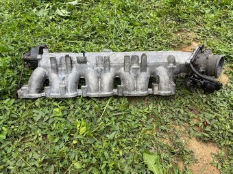 Kia carnival III diely - 8