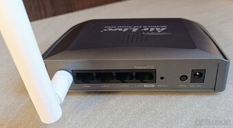 ✔️ OvisLink AirLive AP60 Wifi 150MBps +4x 100Mbit 802.11 bgn - 8