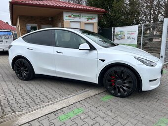 Tesla Model Y PERFORMANCE 393kW Dual Motor AWD - 8