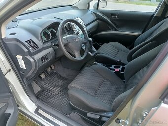 Toyota Corolla Verso 2,2 D4D 2009 - 8