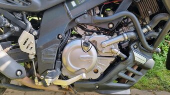 Suzuki DL 650 V-Strom, 2011 - 8