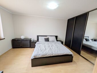 Exkluzívny 2-izbový byt, 65 m2 v centre mesta s parkovaním – - 8