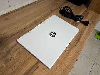 /HP/Notebook/4GB RAM DDR5/128GB NVMe SSD/Intel/2GB/ - 8