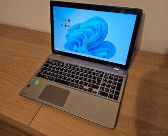 Notebook TOSHIBA, intel i7, 12GB RAM, GeForce 2GB, 1TB SSD - 8