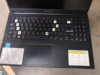Asus vivobook - 8