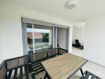 Luxusne zariadený trojizbový apartmán / Chorvátsko - 8