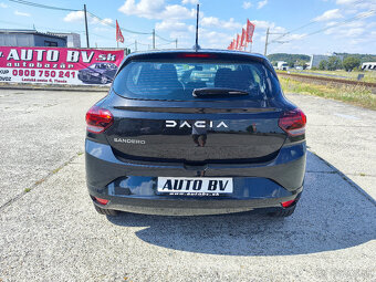 Dacia Sandero 1.0 - 8