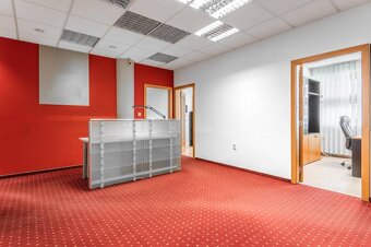 Babony TRE Kancelársky priestor/Apartmán na Nám. M. Benku, B - 8
