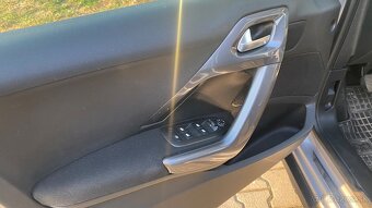 Peugeot 2008 1,2 puretech kupeny v SR - 8