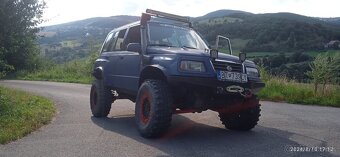 Suzuki vitara 4x4 v6 benzin - 8
