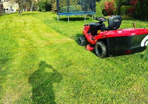 Kosenie trávy, kosenie pozemkov, mulčovanie traktorom - 8