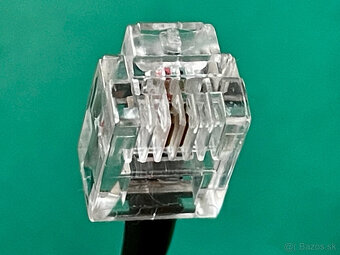 telefón - 8