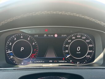 Volkswagen Golf R 7.5 Variant - 8