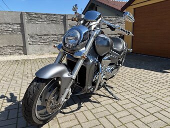 Suzuki Intruder VZR 1800 (M109R2) - 8