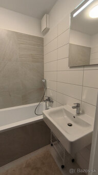 Prenájom 2 izb. novostavba Zelené dvory, parkovanie balkón - 8