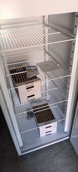 Chladnička Gastro, používaná 2 mesiace - 8