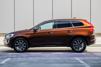 Volvo XC60 D4 2.4L Drive-E Luxury Geartronic AWD - 8