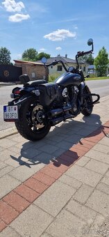 Indian Scout bobber - 8