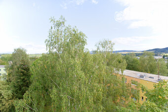 Byt 3+1 (72 m2) s loggiou, ul. Javorová sídl. Tarča SNV - 8