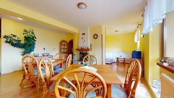 VILA MARKO, NOVÁ LESNÁ - 8