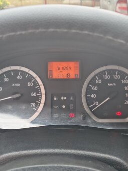 Dacia Logan 1,4i 55kw 2005r. - 8