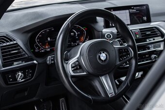 BMW X3 XDRIVE20D A/T - 8