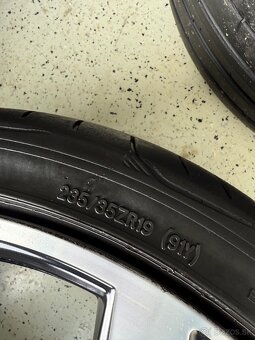 komplet sada 235/35R19 (goodyear) skoda Octavia - 8