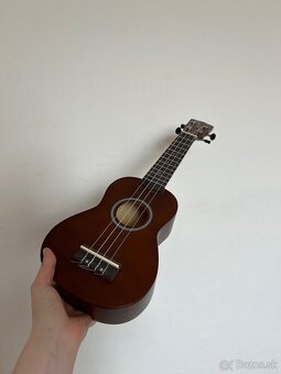 Ukulele s príslušenstvom - 8