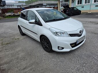 Toyota Yaris 1.3 MT6 (99 koní) benzín štvorvalec - 8