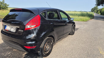 Ford Fiesta - 8