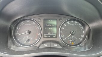 Škoda Roomster SCOUT benzín ,automat ,nové rozvody - 8