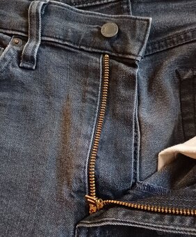 Levis tmavošedé slim fit streč - 8