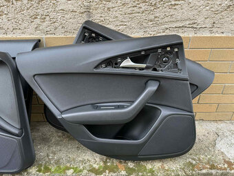 Sedadlá + tapacíre (čierna koža) Audi A6 C7 - 8