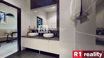 Jedinečný obchodný priestor v centre kúpeľného mesta Piešťan - 8